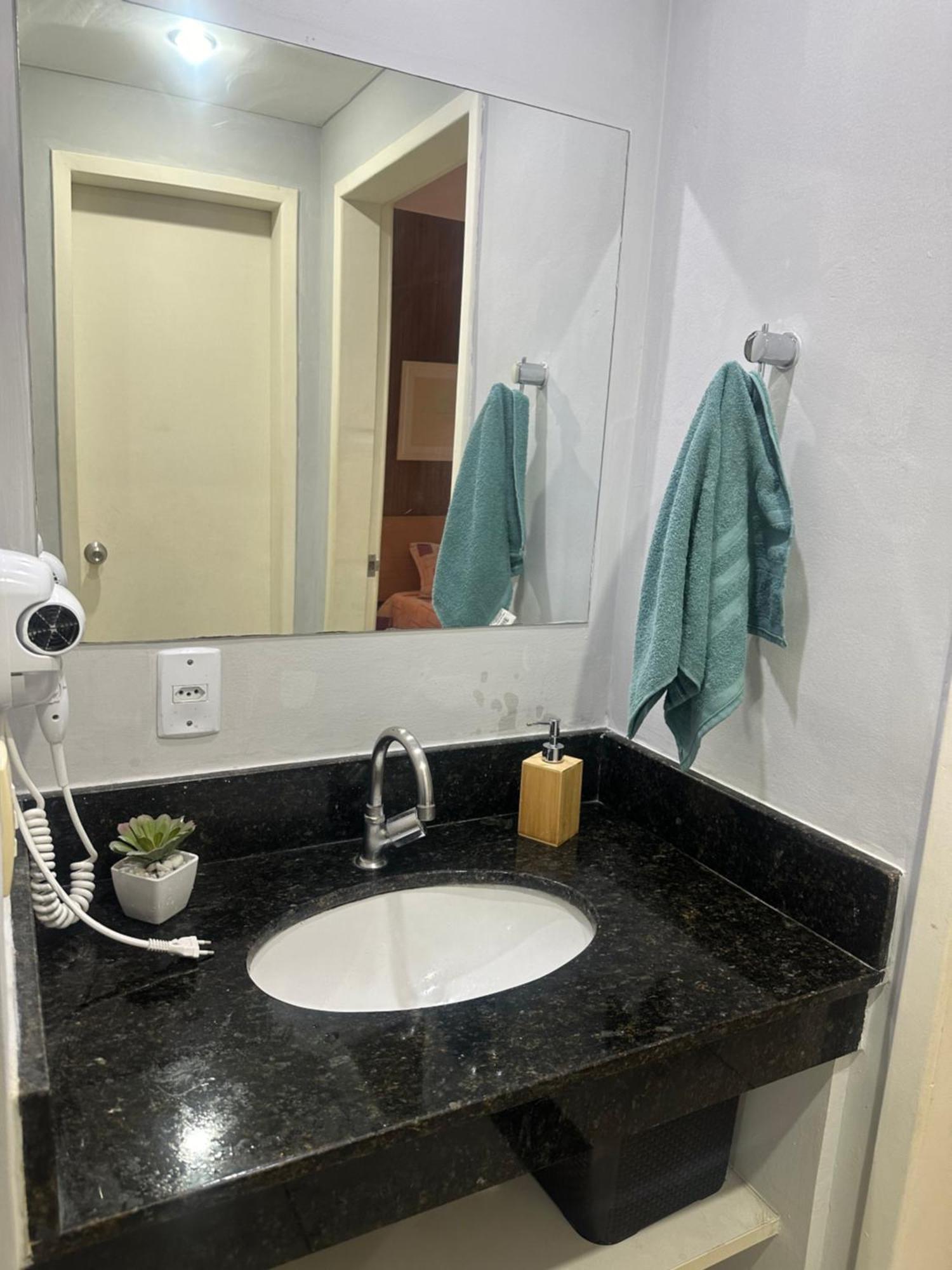 Barra do Piraí Apartamento Flat 204 Condominio Village מראה חיצוני תמונה